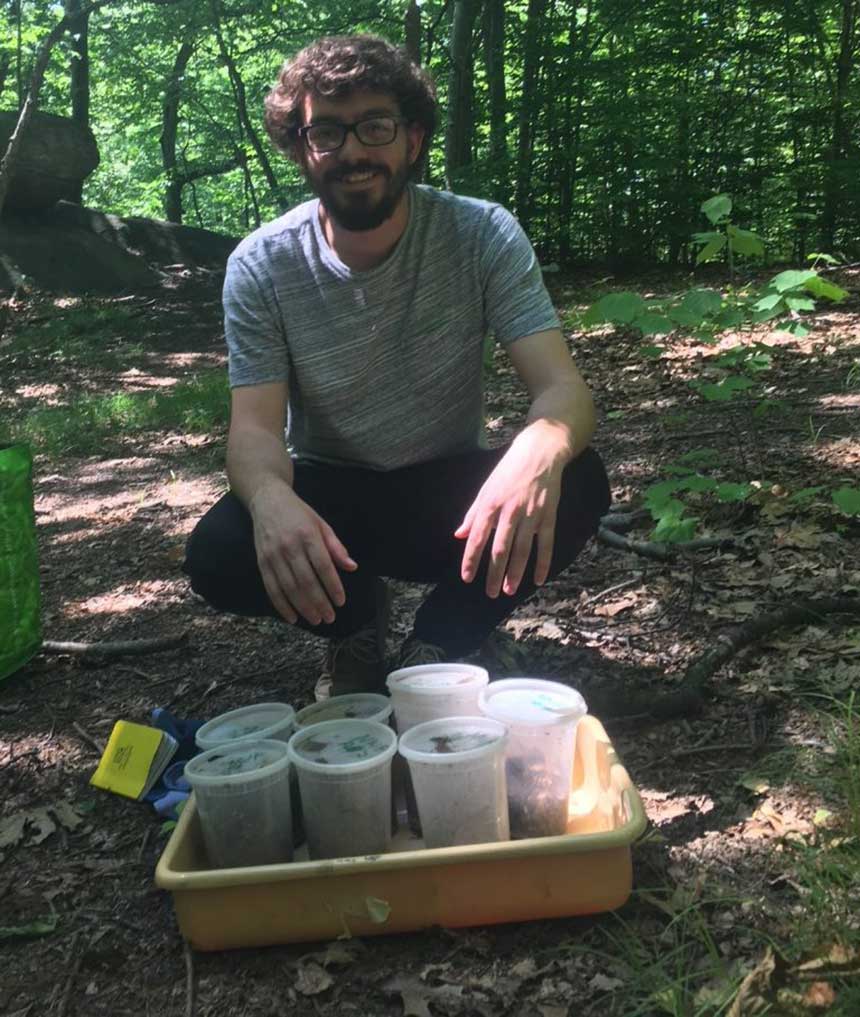 VCP Where NYC Discovers: Interns Dig Deep for Biodiversity - Van